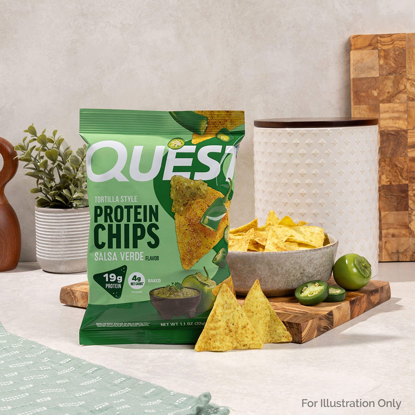 salsa-verde-tortilla-style-protein-chips-q7 qst-016419-salsa-verde-tortilla-style-protein-chips_5.jpg